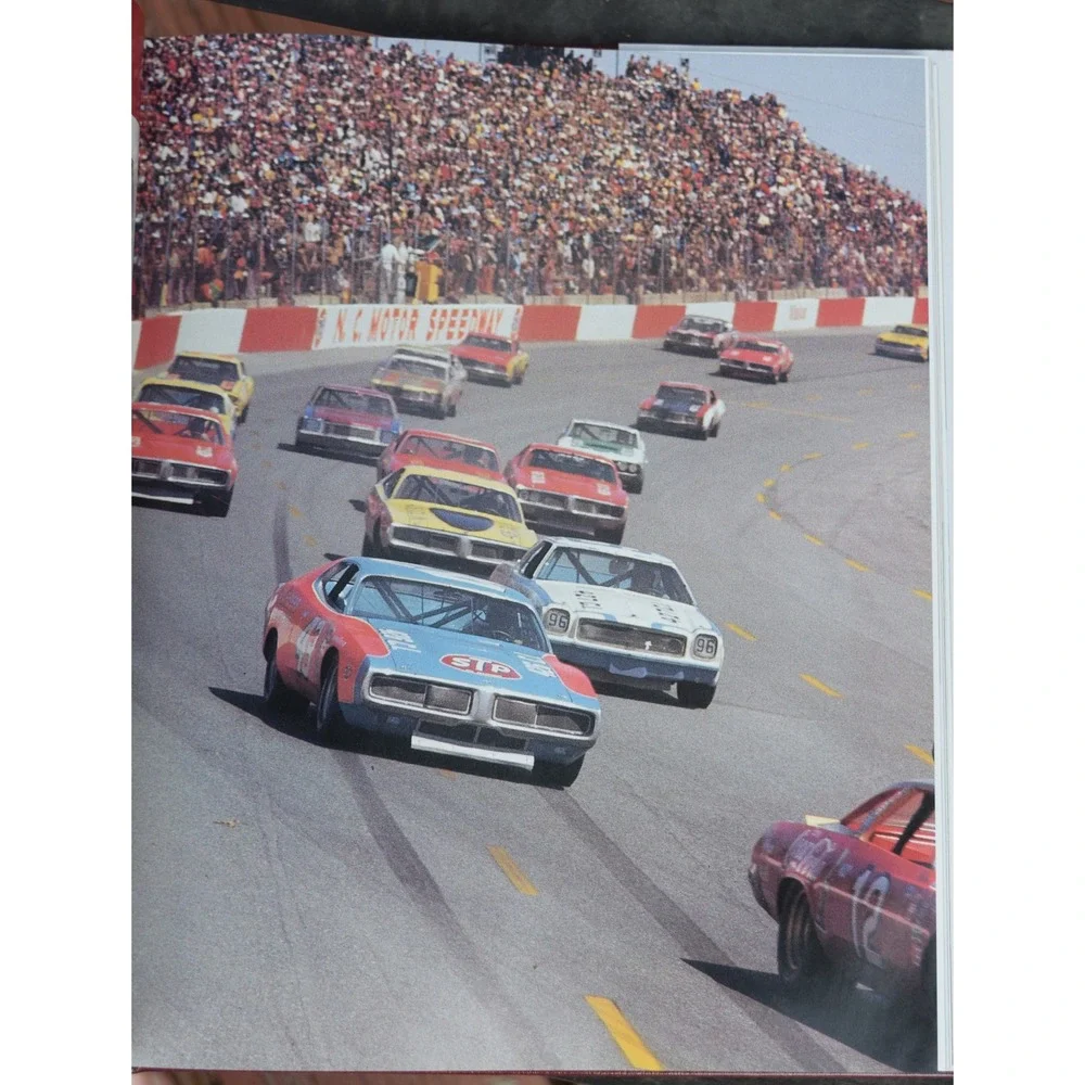 NASCAR Winston Cup Yearbook 1973 Grand National Series Hardcover Red Excellent